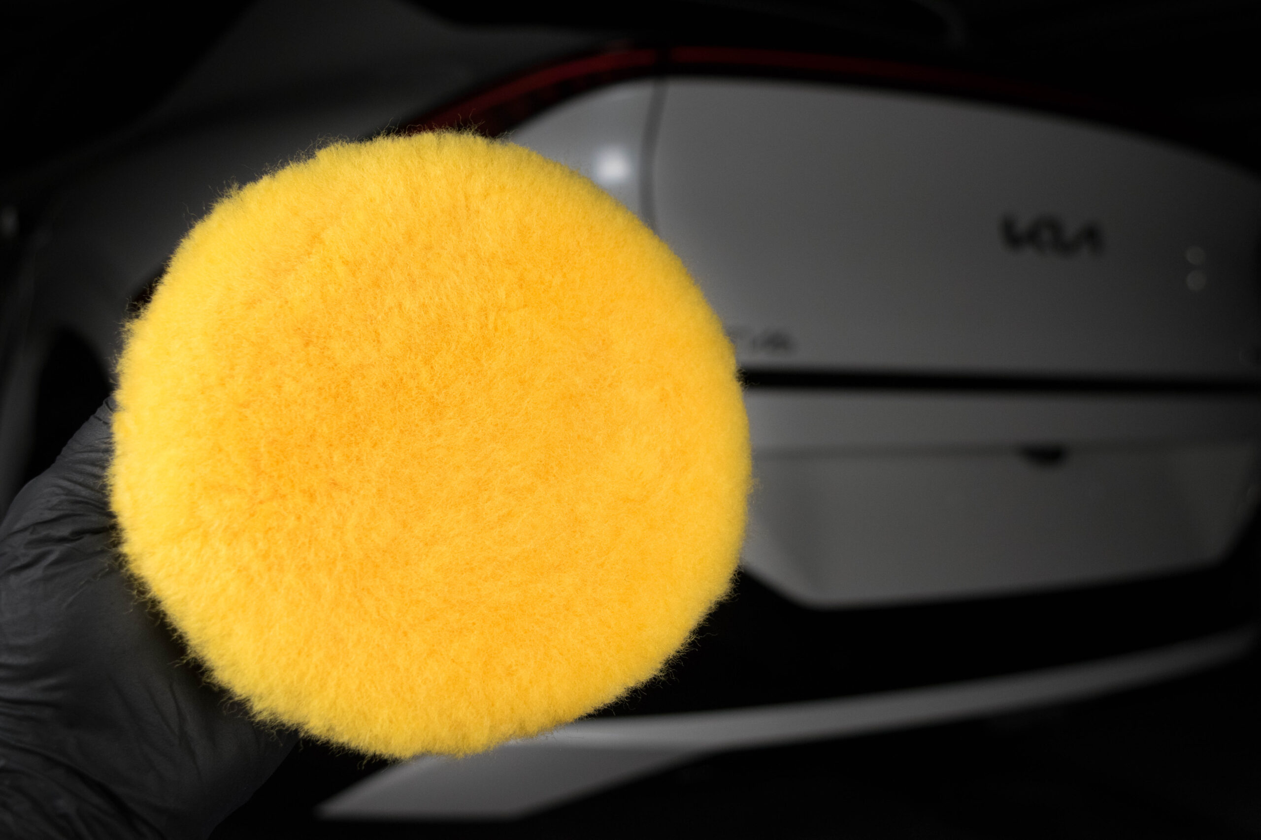 Tampon ultra durable jaune en laine d'agneau pour polissage (Grade: coupe) 9 Tampon ultra durable jaune en laine d'agneau pour polissage (Grade: coupe) – Image 9